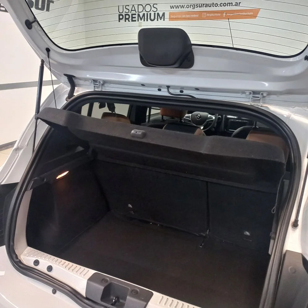 RENAULT Sandero Stepway 2020 4x2 NAFTA Miniatura 10