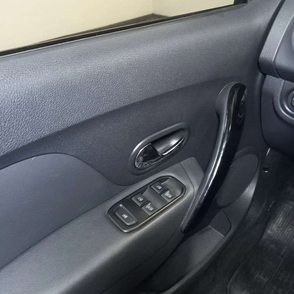 RENAULT Sandero Stepway 2020 4x2 NAFTA Miniatura 16