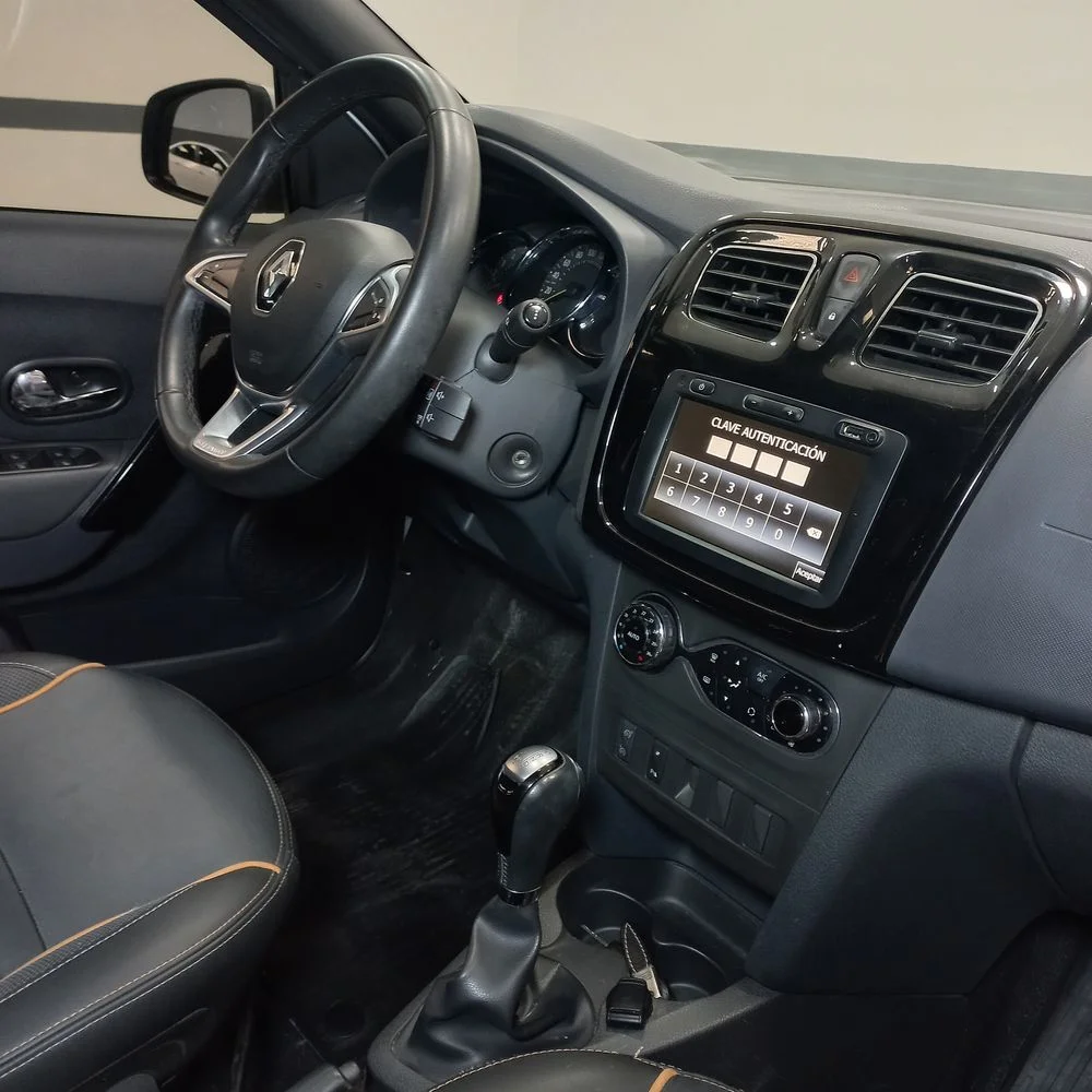 RENAULT Sandero Stepway 2020 4x2 NAFTA Miniatura 17