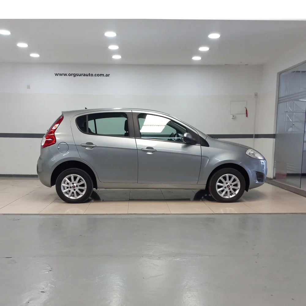FIAT Palio 2017 4x2 NAFTA Miniatura 4