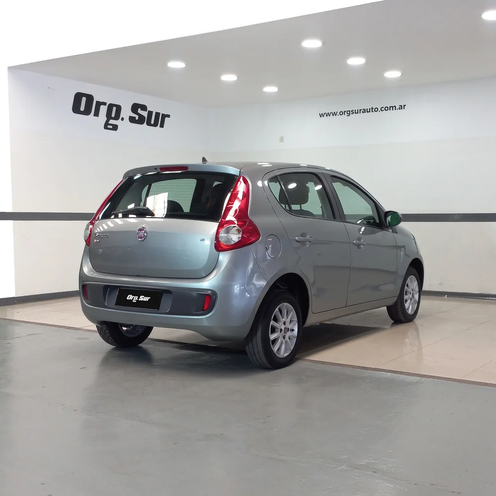 FIAT Palio 2017 4x2 NAFTA Miniatura 5