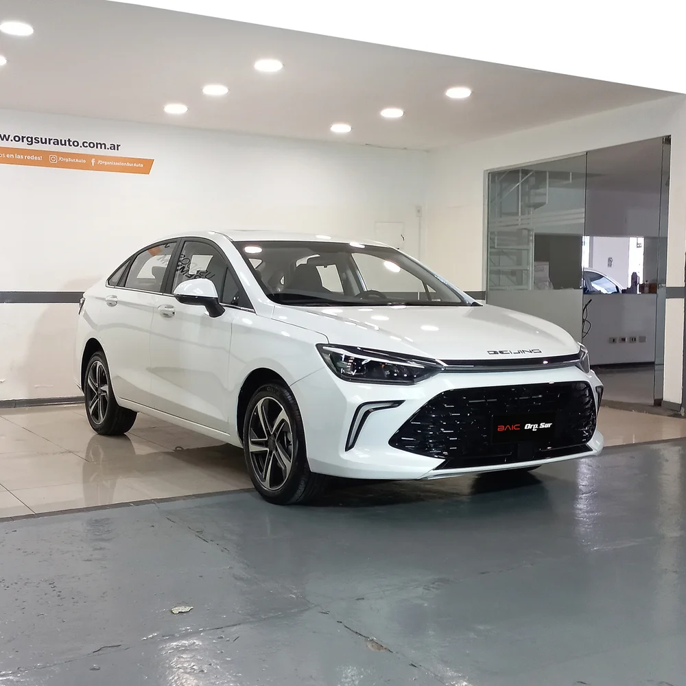 BAIC U5 PLUS 2026 4x2 NAFTA Miniatura 3