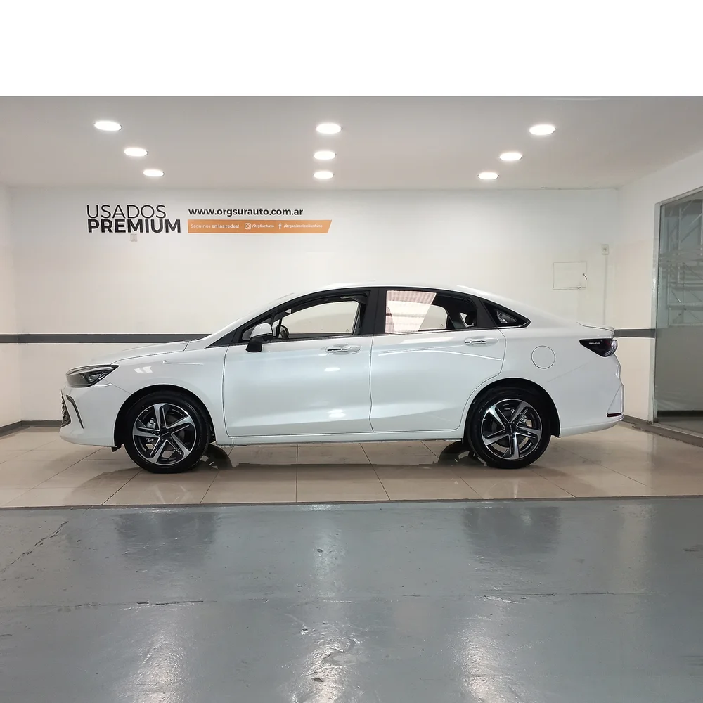 BAIC U5 PLUS 2026 4x2 NAFTA Miniatura 8