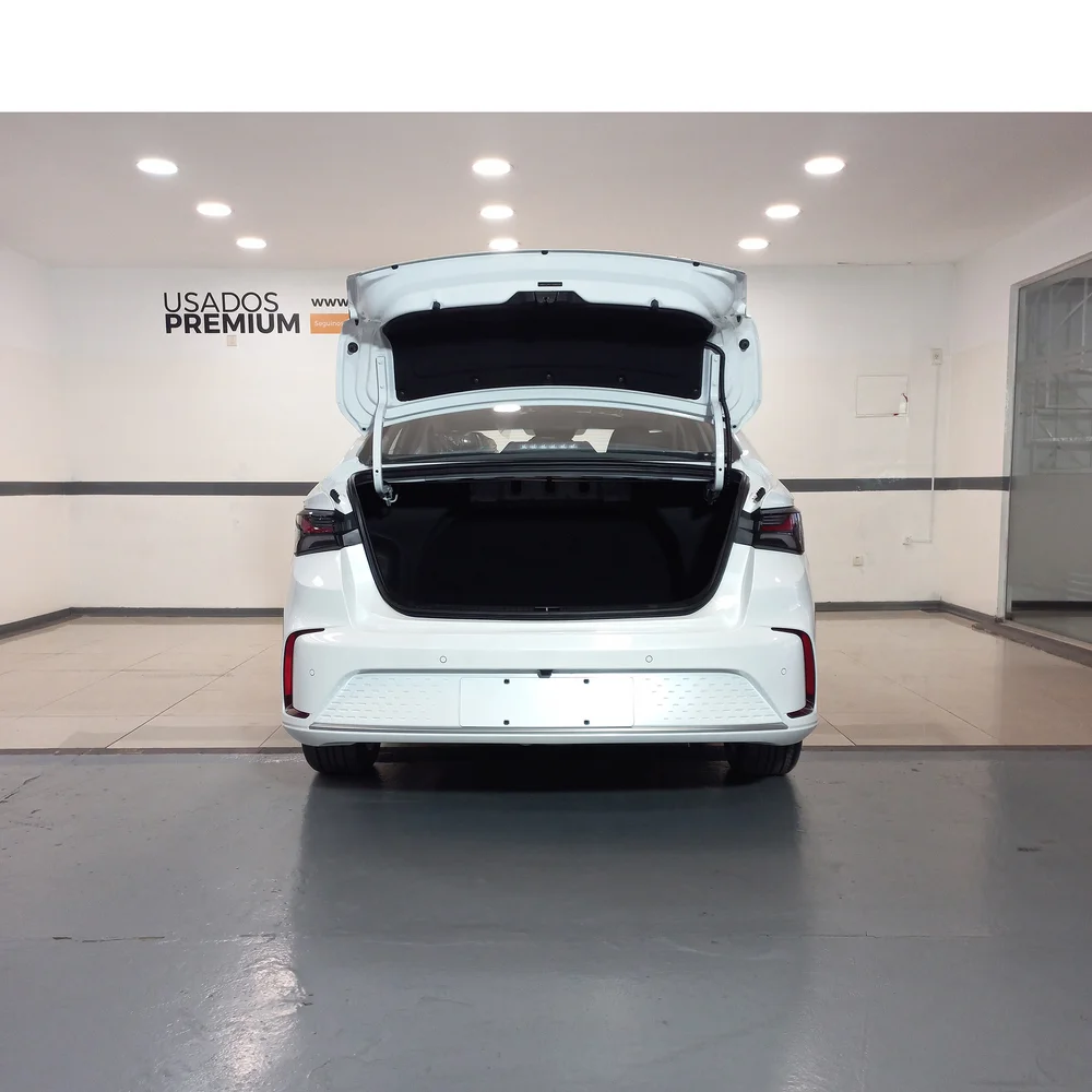 BAIC U5 PLUS 2026 4x2 NAFTA Miniatura 9