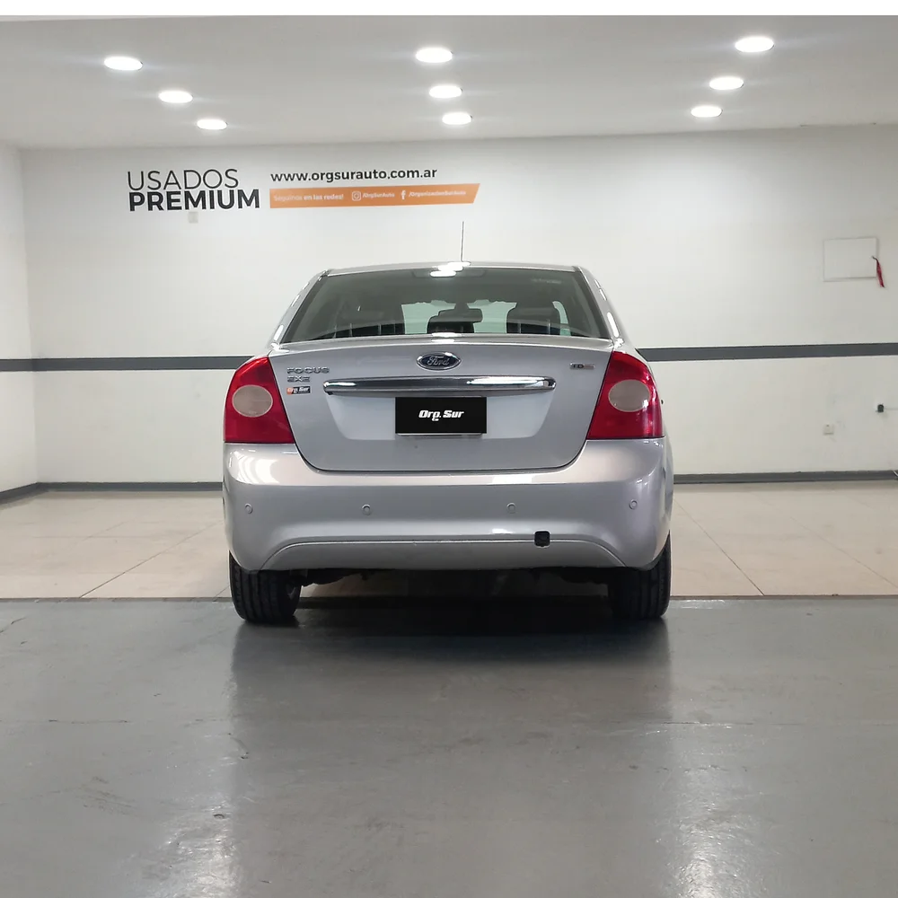 FORD Focus 2010 4x2 DIESEL Miniatura 6