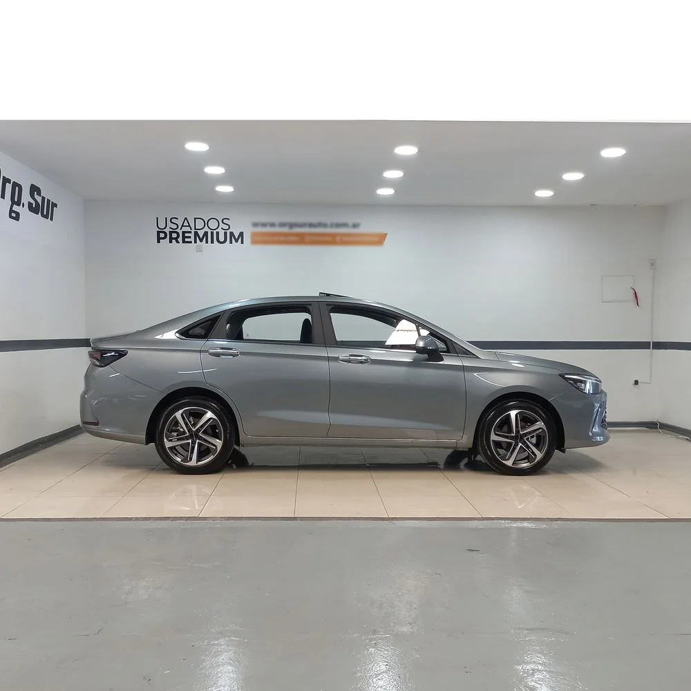 BAIC U5 PLUS 2026 4x2 NAFTA Miniatura 4