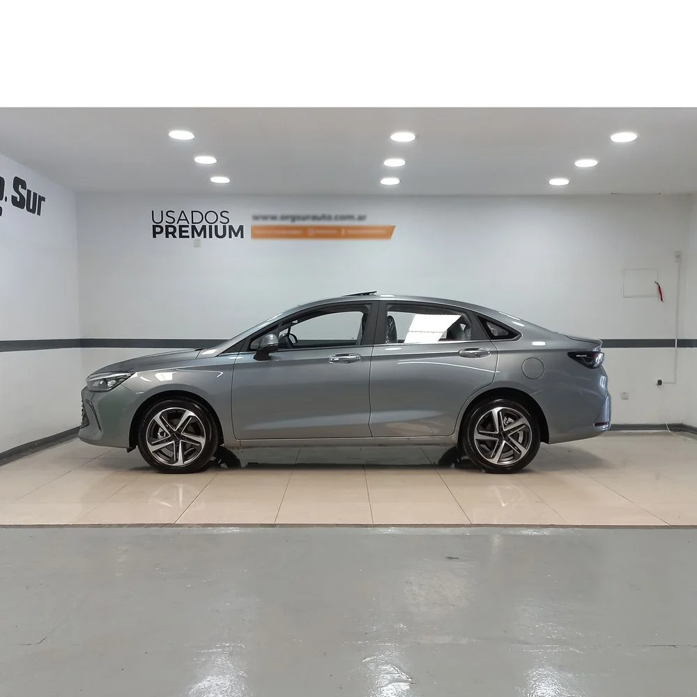 BAIC U5 PLUS 2026 4x2 NAFTA Miniatura 5