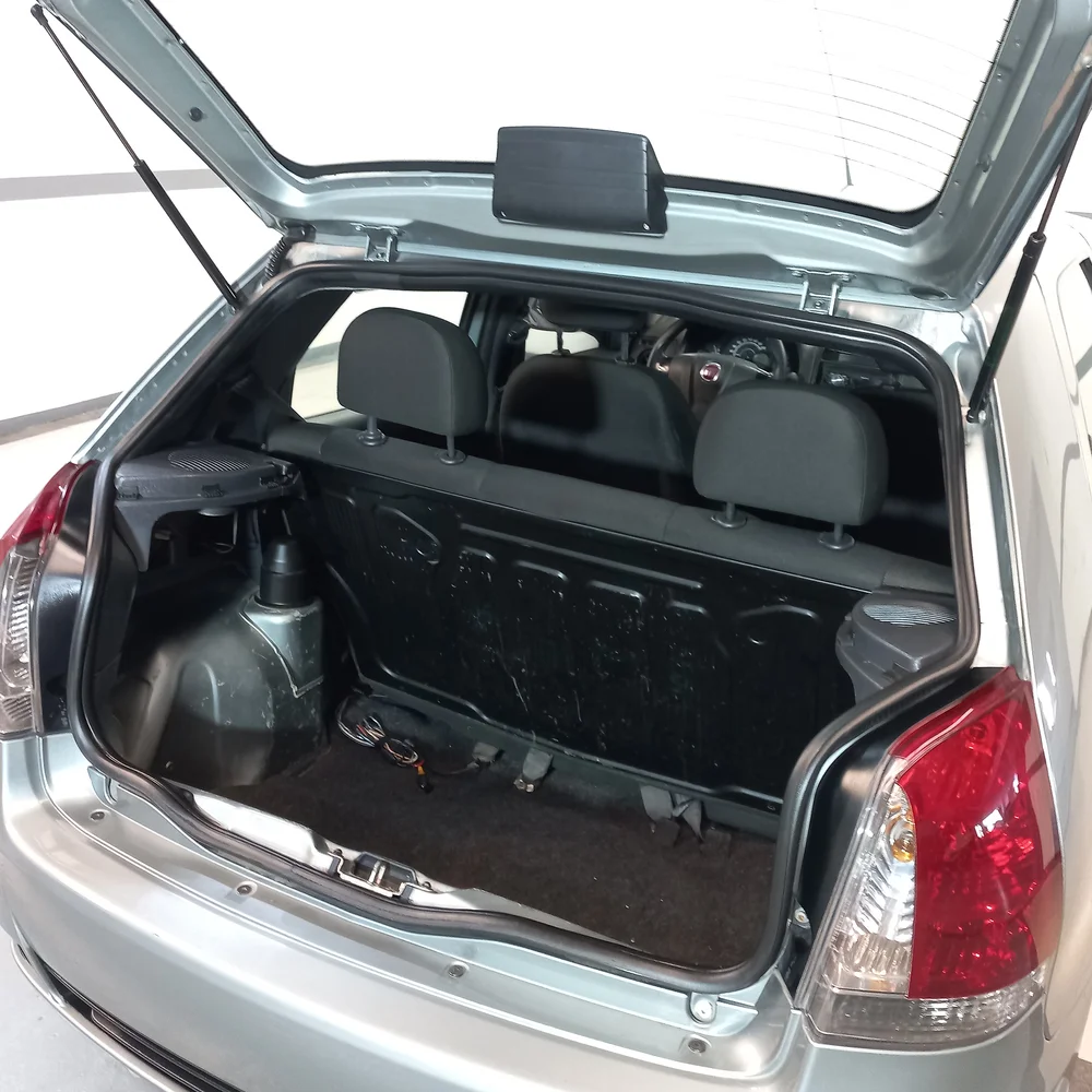 FIAT Palio 2017 4x2 NAFTA Miniatura 9