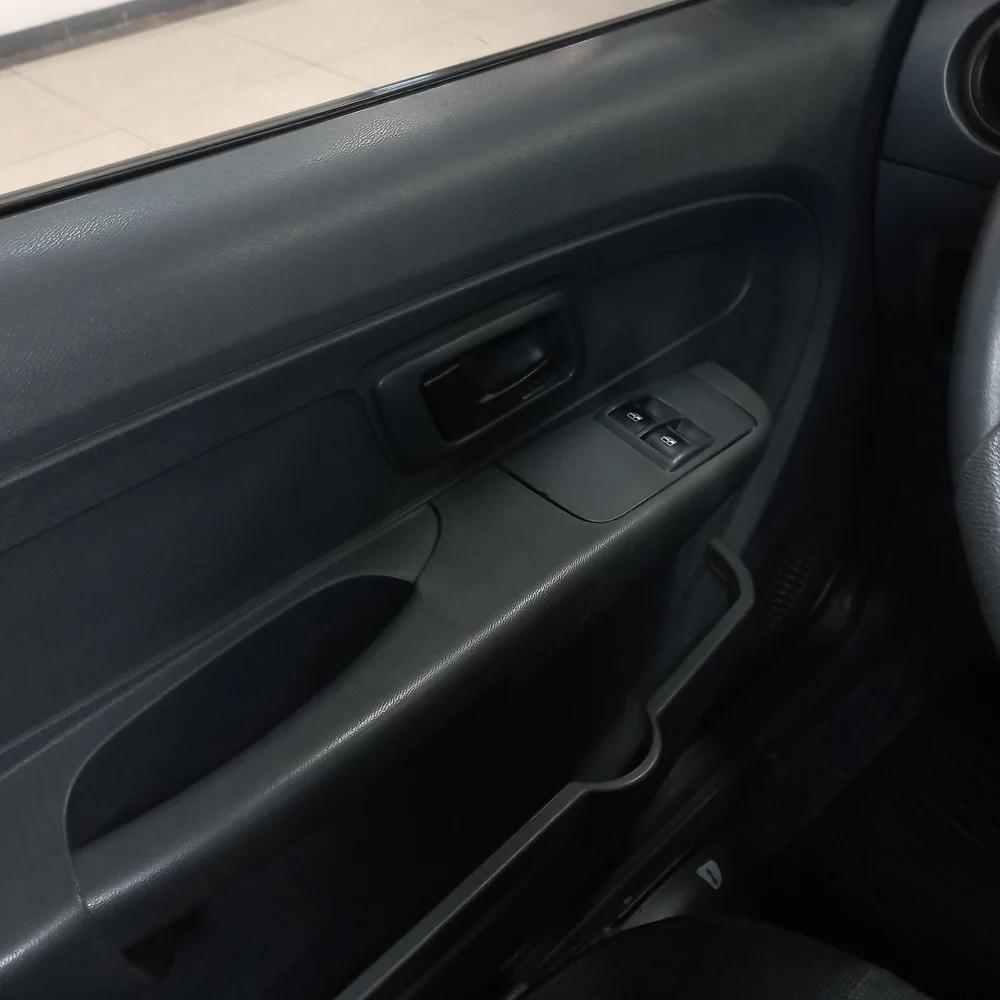 FIAT Palio 2017 4x2 NAFTA Miniatura 15