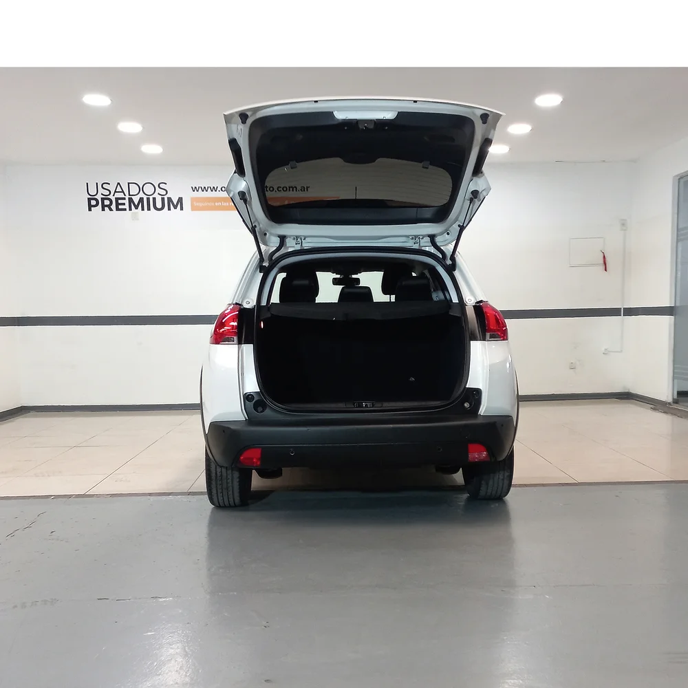 PEUGEOT 2008 2021 4x2 NAFTA Miniatura 9