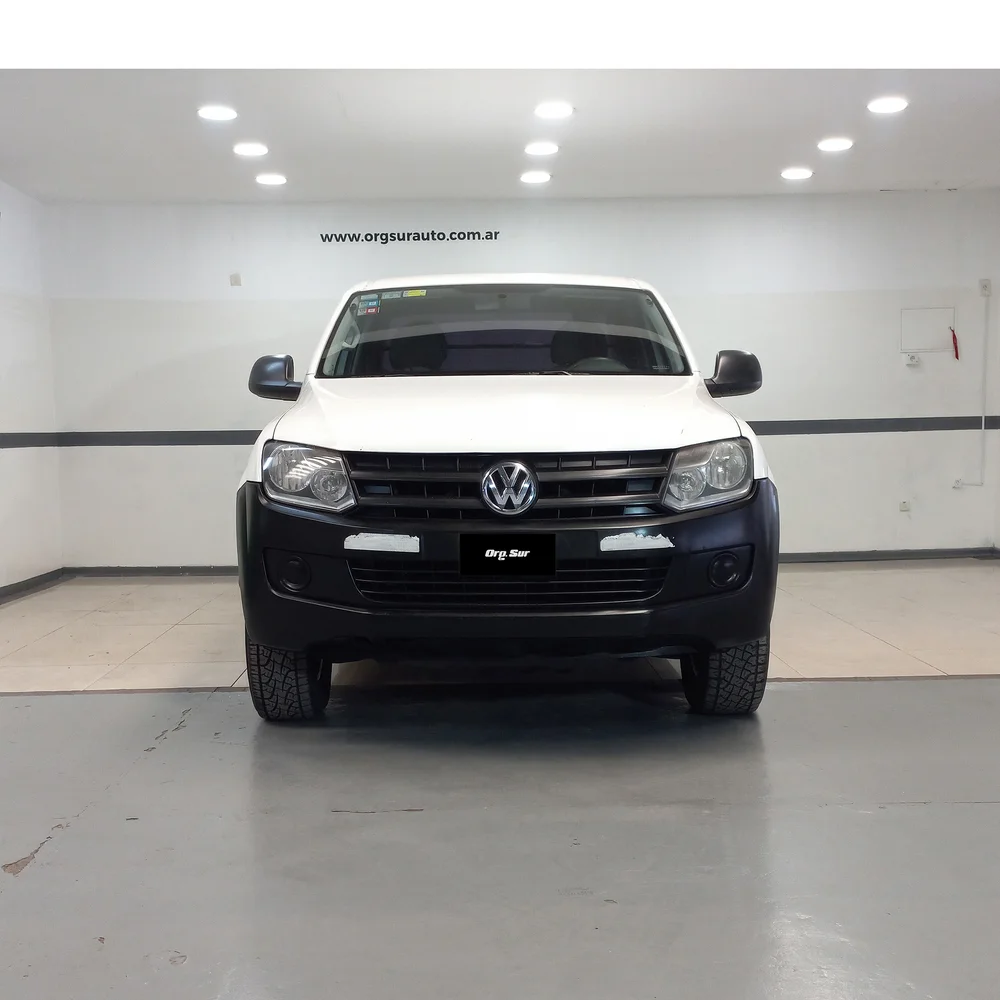 VW Amarok 2011 4x2 DIESEL Miniatura 2