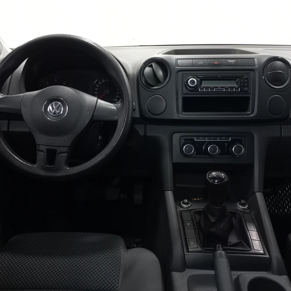 VW Amarok 2011 4x2 DIESEL Miniatura 11