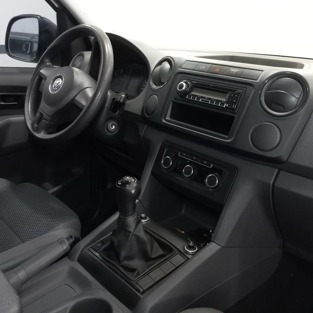 VW Amarok 2011 4x2 DIESEL Miniatura 15
