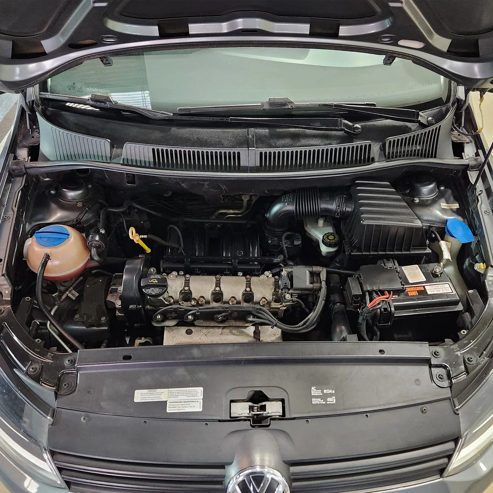 VW Suran 2015 4x2 NAFTA Miniatura 19