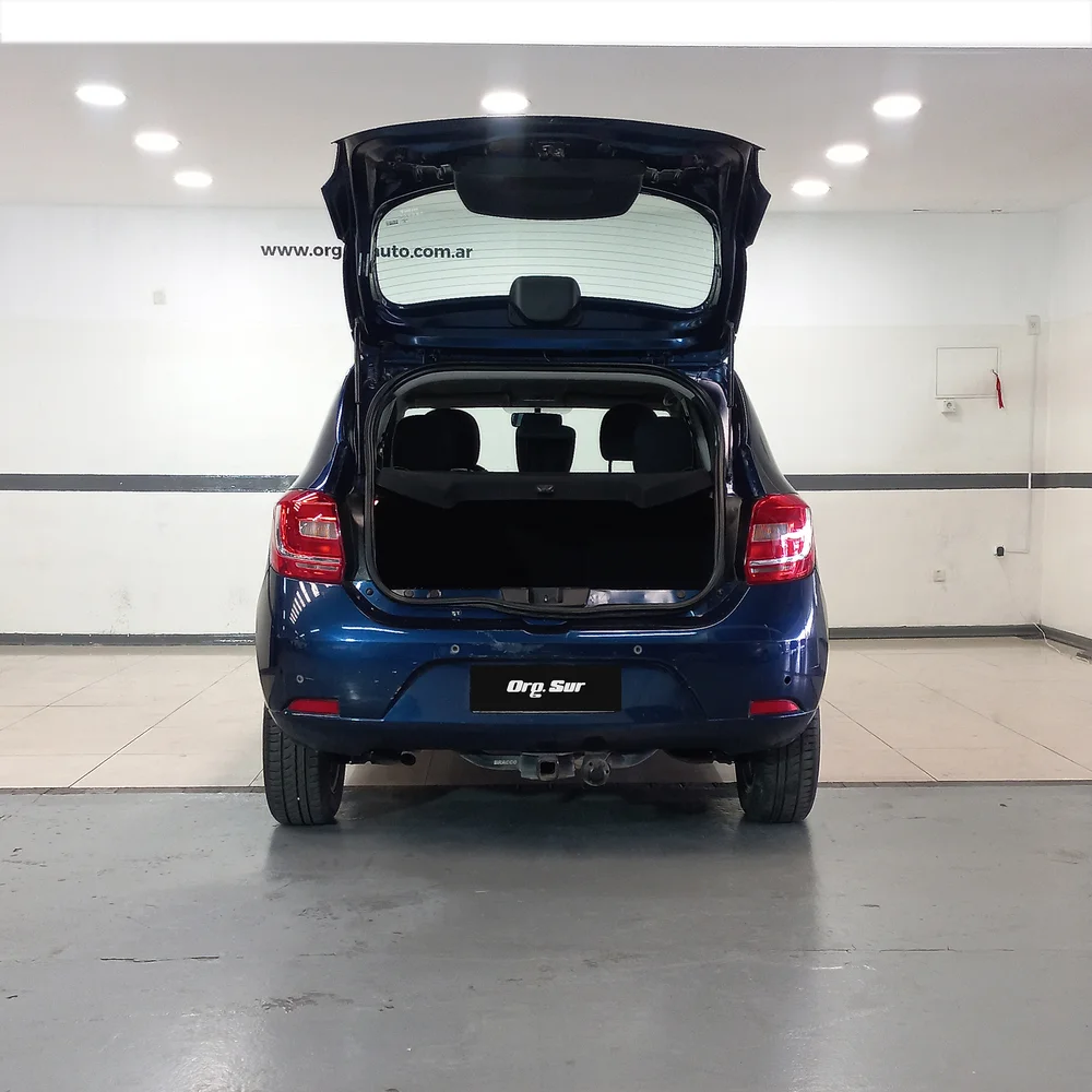 RENAULT Sandero 2017 4x2 NAFTA Miniatura 10