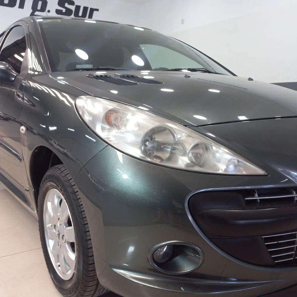 PEUGEOT 207 2011 4x2 DIESEL Miniatura 9