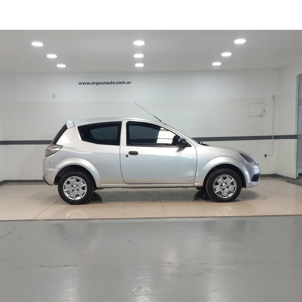 FORD KA 2013 4x2 NAFTA Miniatura 4
