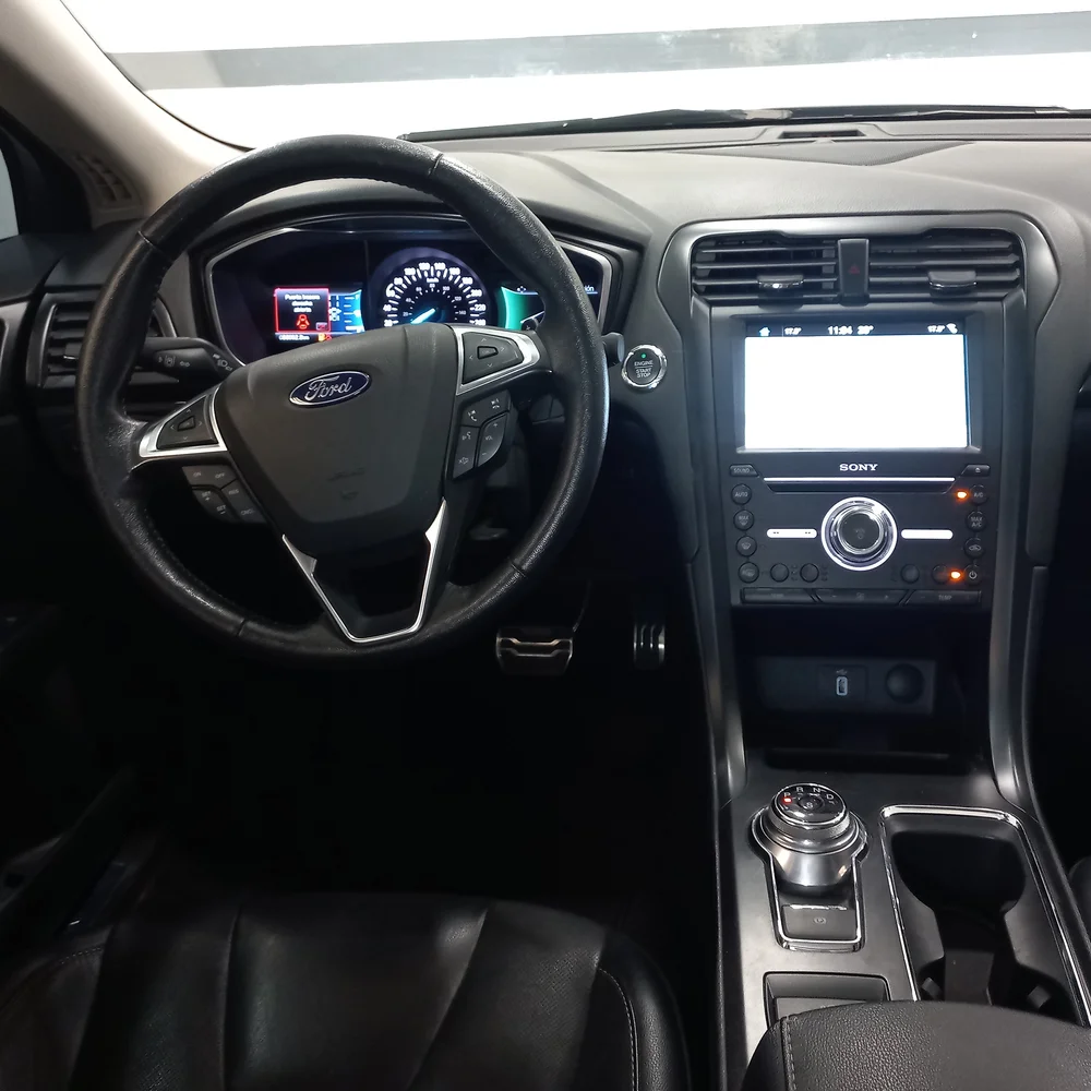 FORD Mondeo 2018 4x2 NAFTA Miniatura 12