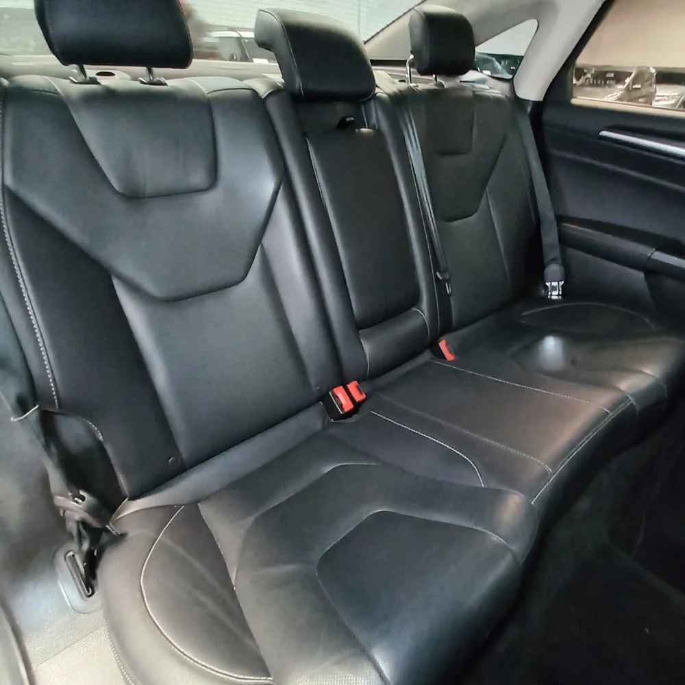 FORD Mondeo 2018 4x2 NAFTA Miniatura 20