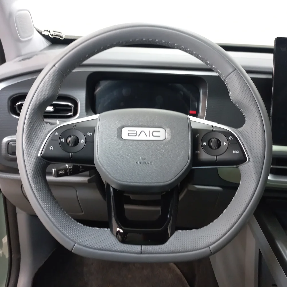 BAIC BJ30 - Hybrid 2026 4x2 HIBRIDO Miniatura 17