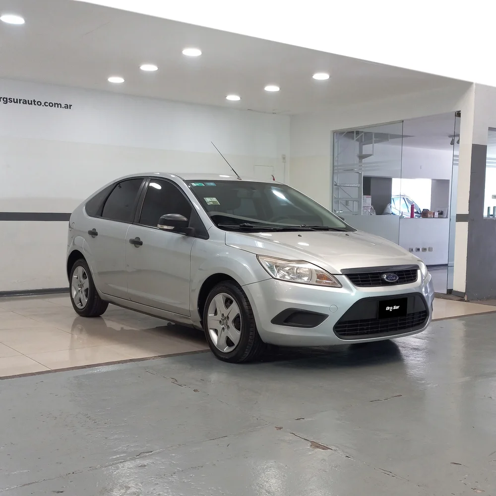 FORD Focus 2010 4x2 NAFTA Miniatura 3