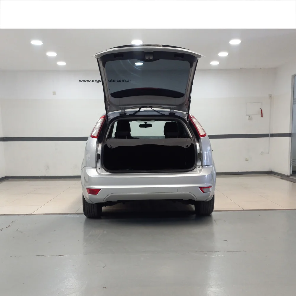 FORD Focus 2010 4x2 NAFTA Miniatura 9