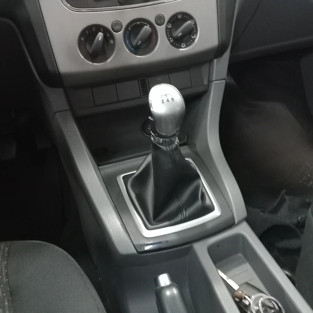 FORD Focus 2010 4x2 NAFTA Miniatura 13