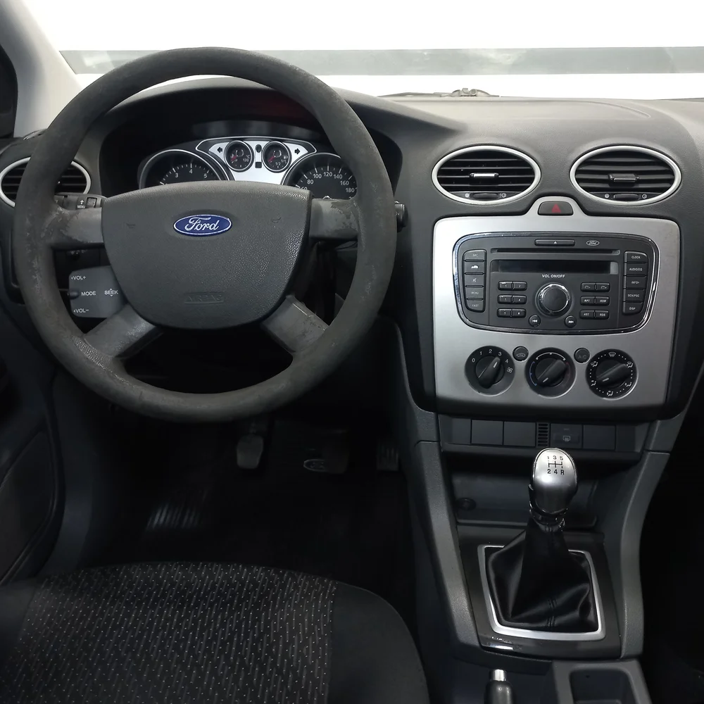 FORD Focus 2010 4x2 NAFTA Miniatura 16