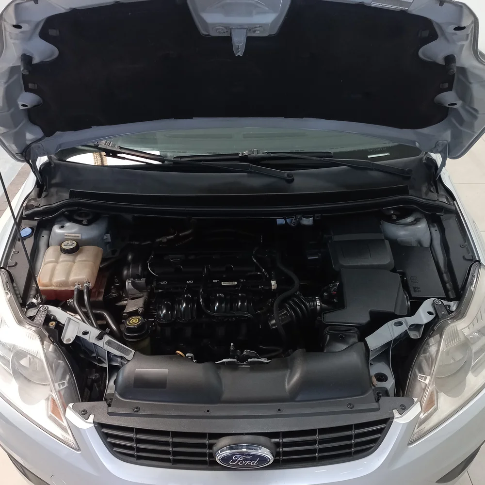 FORD Focus 2010 4x2 NAFTA Miniatura 20
