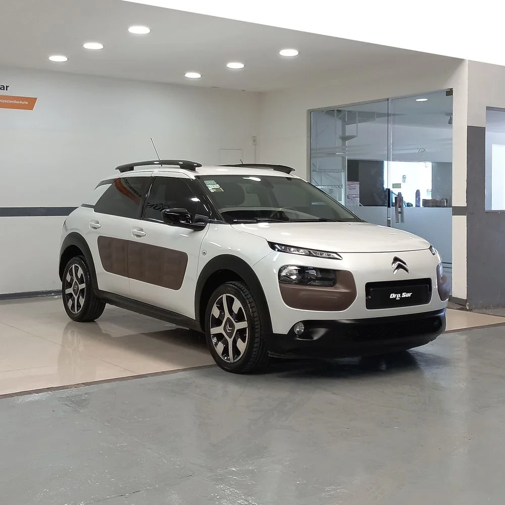 CITROEN C4 Cactus 2017 4x2 NAFTA Miniatura 3