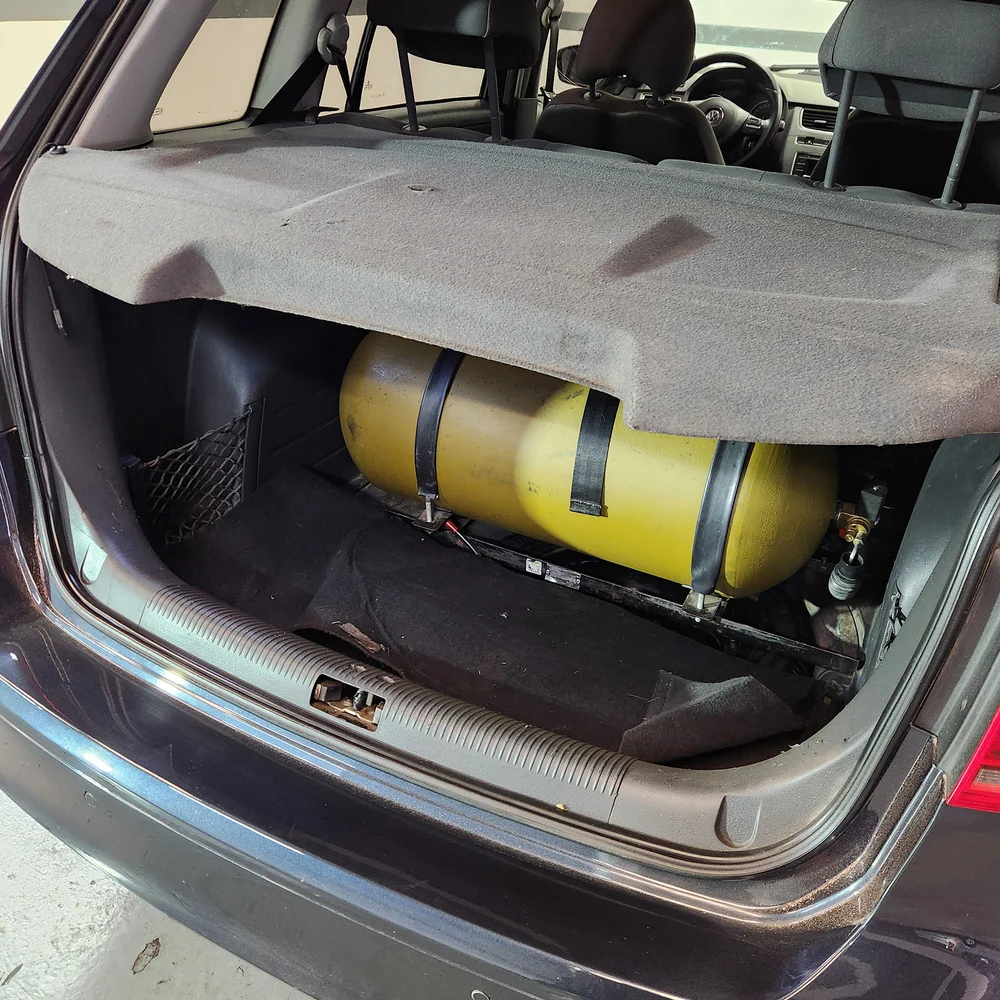 VW Suran 2014 4x2 NAFTA Miniatura 18