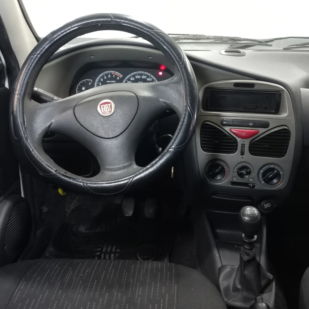 FIAT Palio 2013 4x2 NAFTA Miniatura 16
