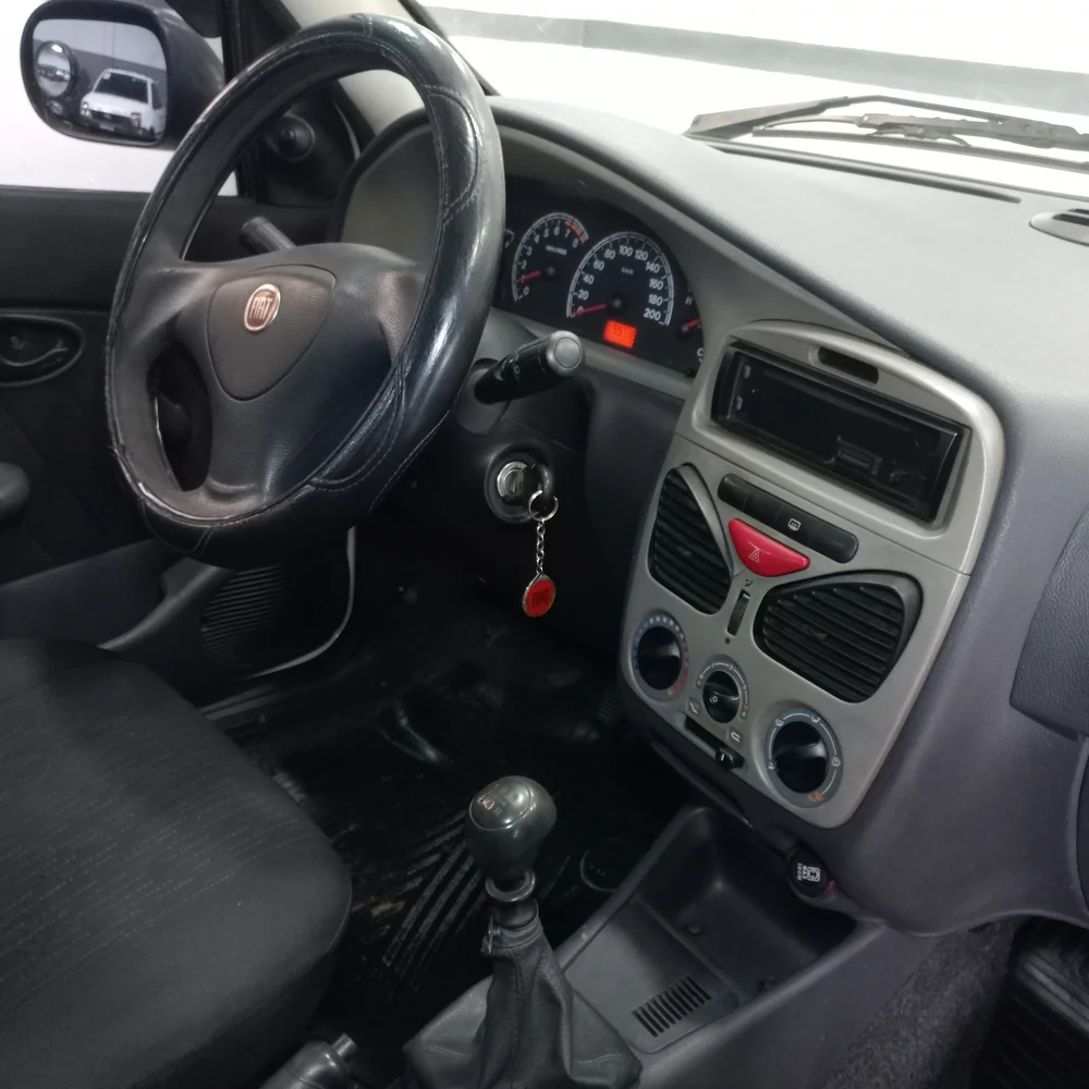 FIAT Palio 2013 4x2 NAFTA Miniatura 17