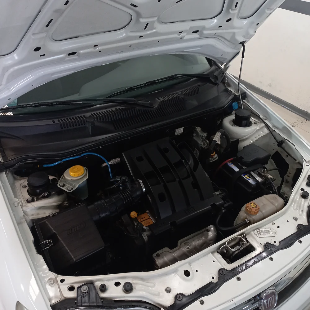 FIAT Palio 2013 4x2 NAFTA Miniatura 21
