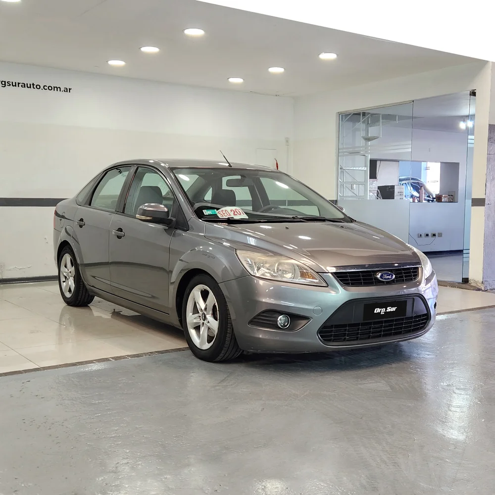 FORD Focus 2010 4x2 NAFTA Miniatura 3