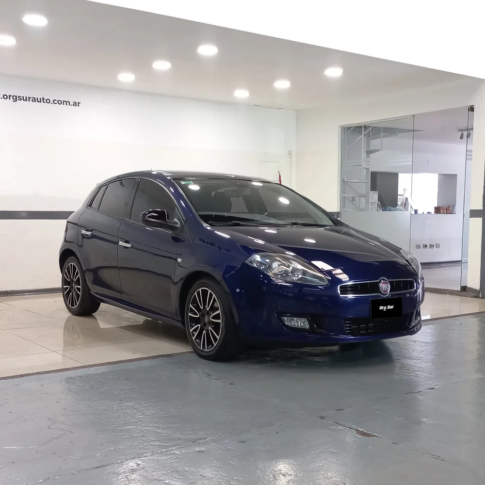 FIAT Bravo 2013 4x2 NAFTA Miniatura 3