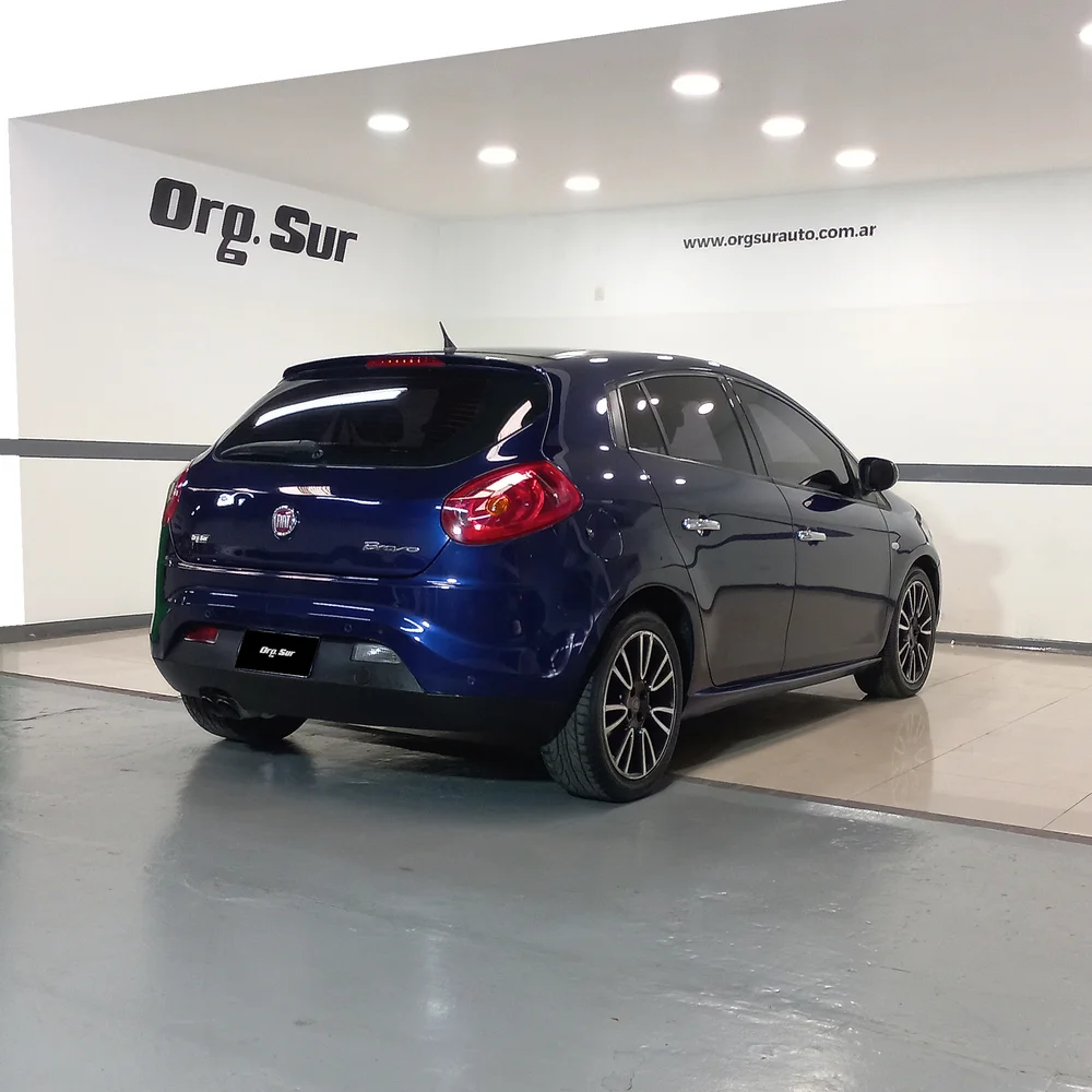 FIAT Bravo 2013 4x2 NAFTA Miniatura 5