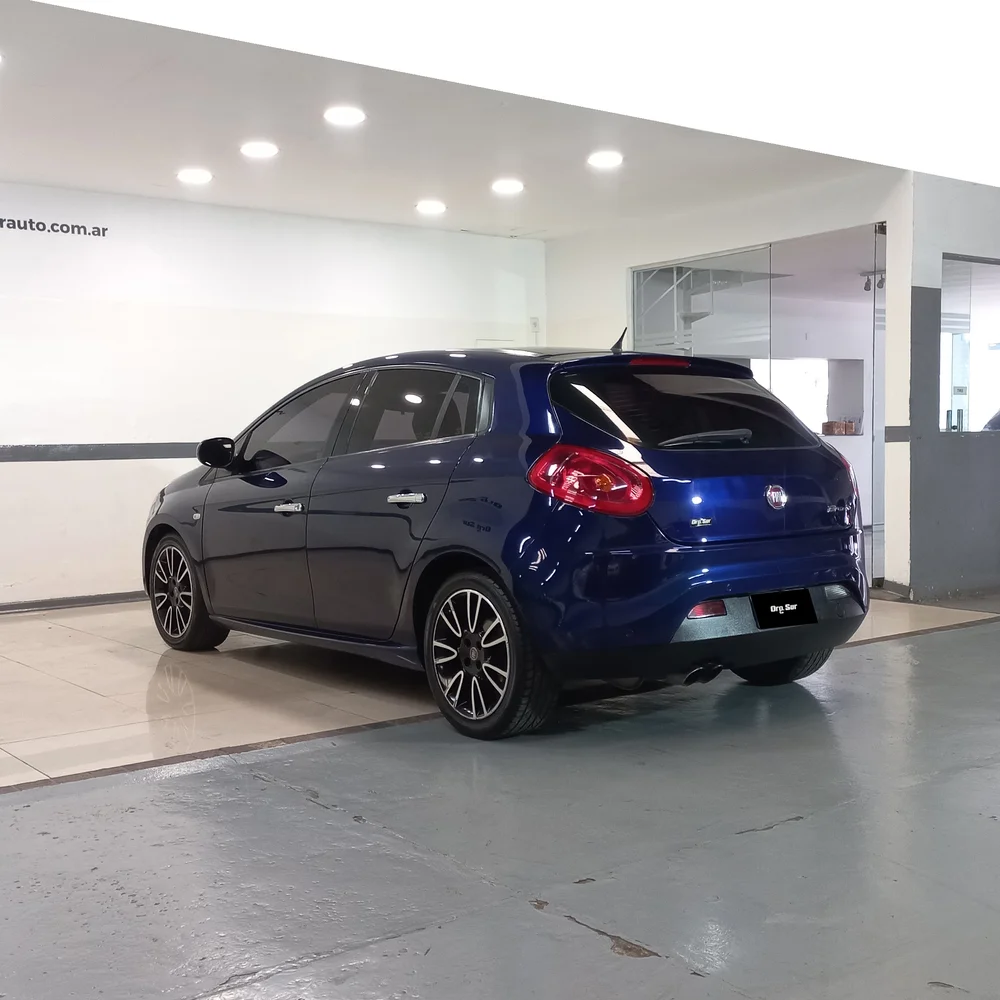 FIAT Bravo 2013 4x2 NAFTA Miniatura 7