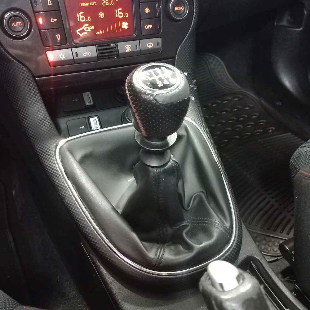 FIAT Bravo 2013 4x2 NAFTA Miniatura 13