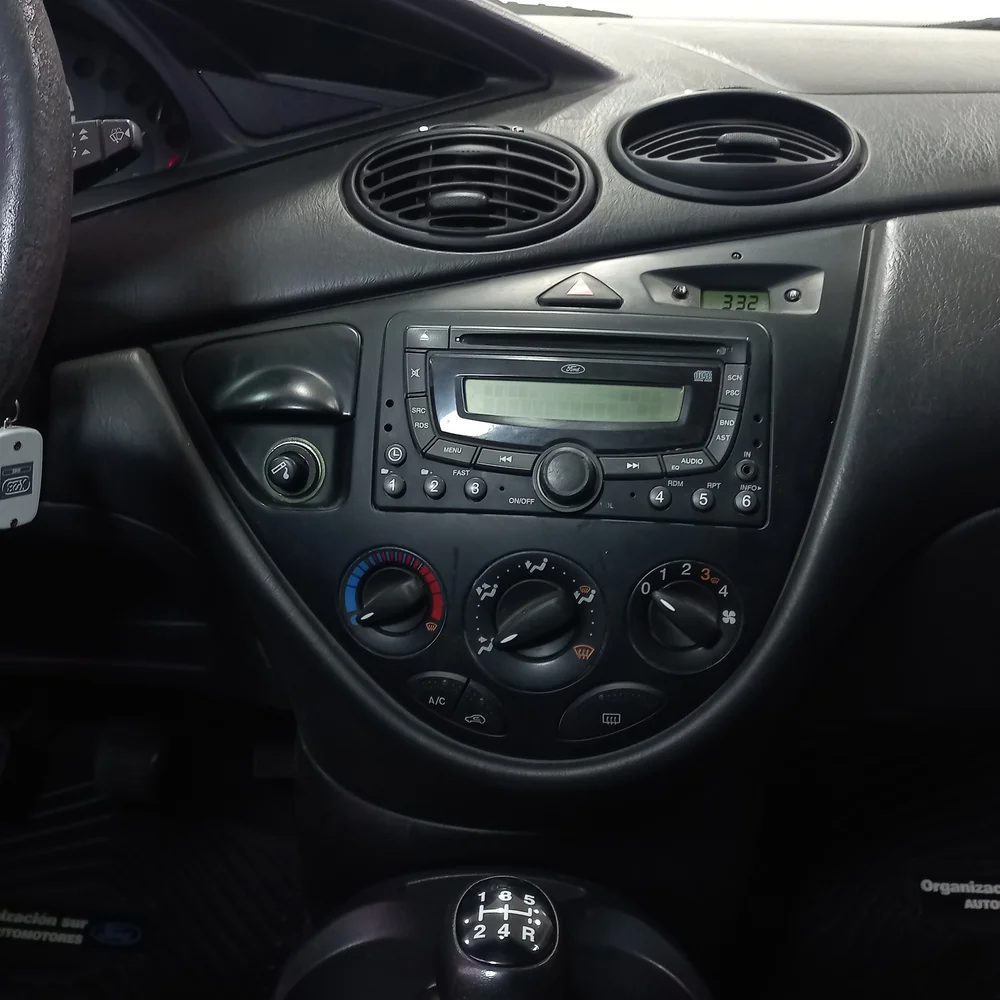 FORD Focus 2010 4x2 NAFTA Miniatura 11
