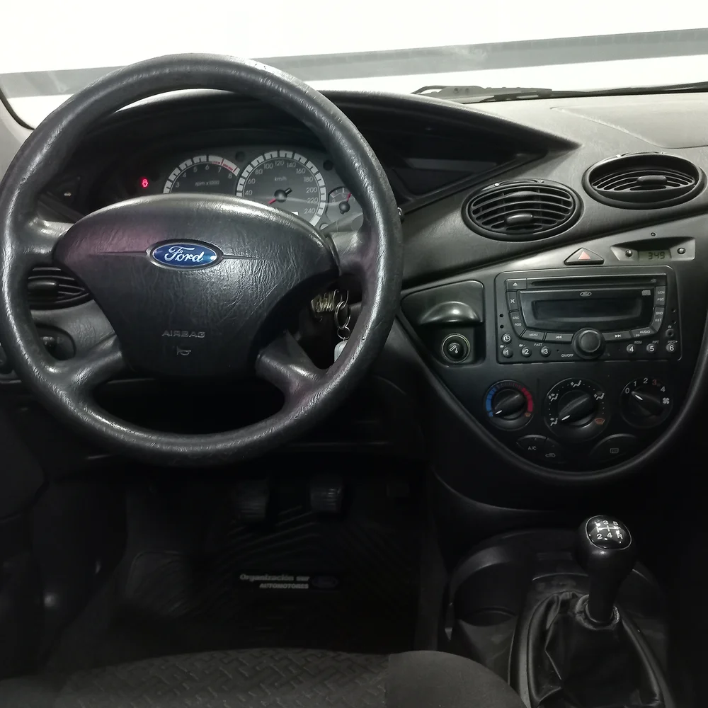 FORD Focus 2010 4x2 NAFTA Miniatura 15