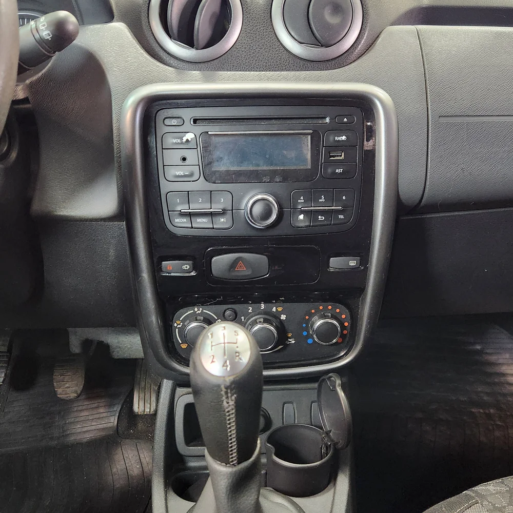 RENAULT Duster 2014 4x2 NAFTA Miniatura 13