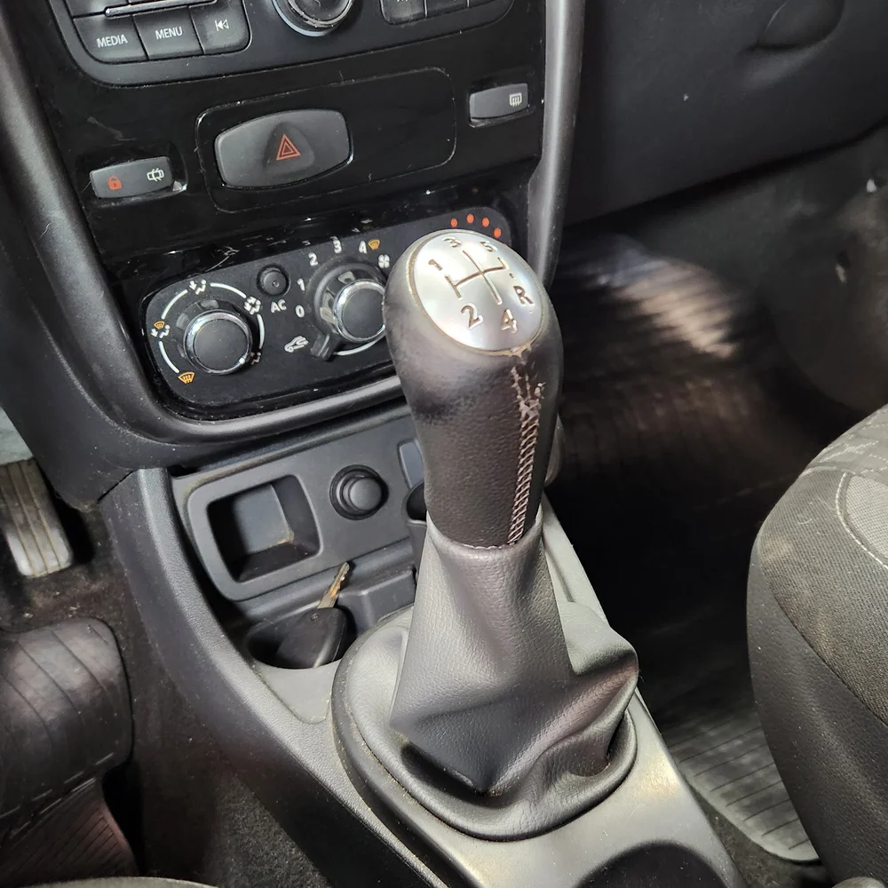 RENAULT Duster 2014 4x2 NAFTA Miniatura 14