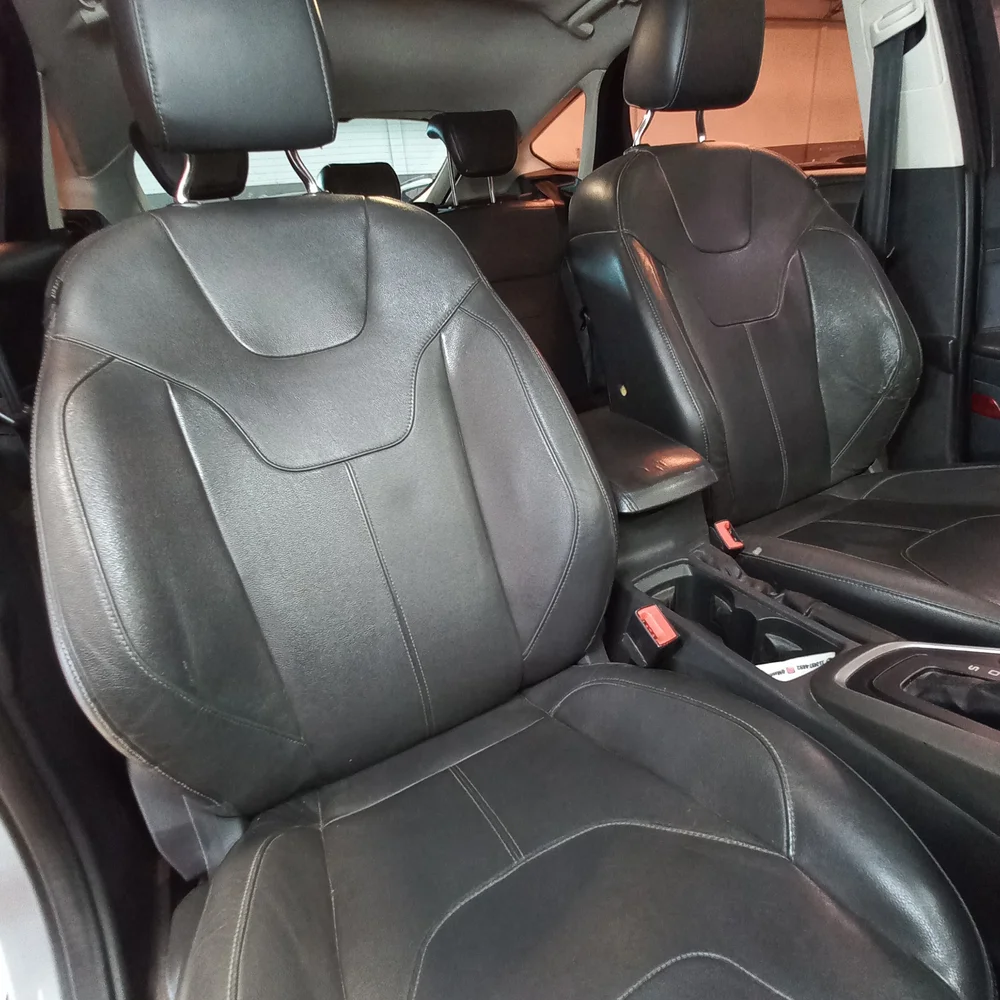 FORD Focus III 2015 4x2 NAFTA Miniatura 18