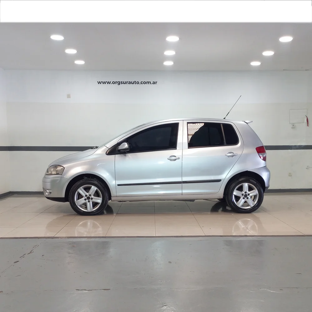 VW Fox 2008 4x2 NAFTA Miniatura 8