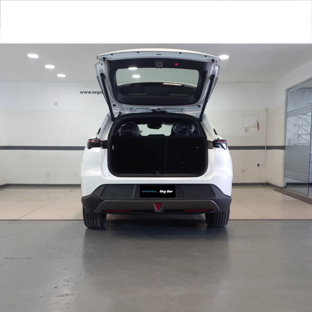 ARCFOX T5 2026 4x2 ELECTRICO Miniatura 10