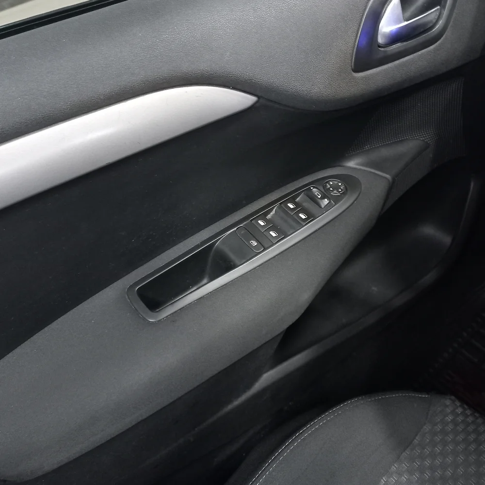 CITROEN C4 Lounge 2017 4x2 NAFTA Miniatura 15