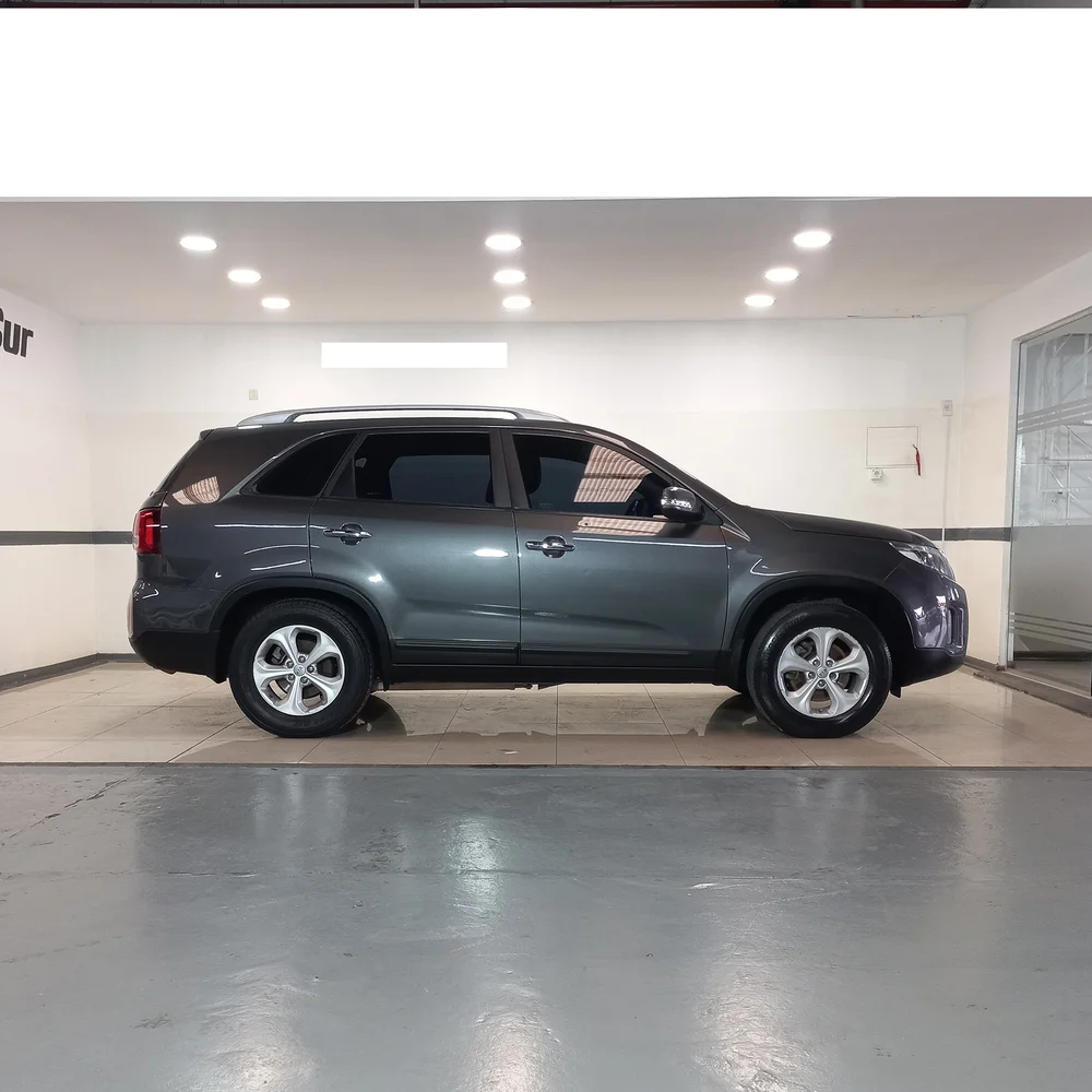 KIA Sorento 2013 4x2 NAFTA Miniatura 4