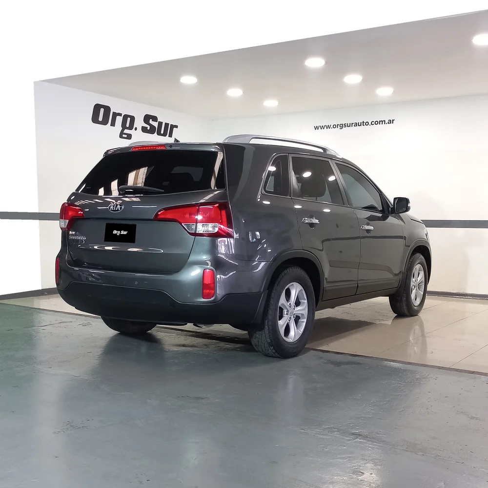 KIA Sorento 2013 4x2 NAFTA Miniatura 5