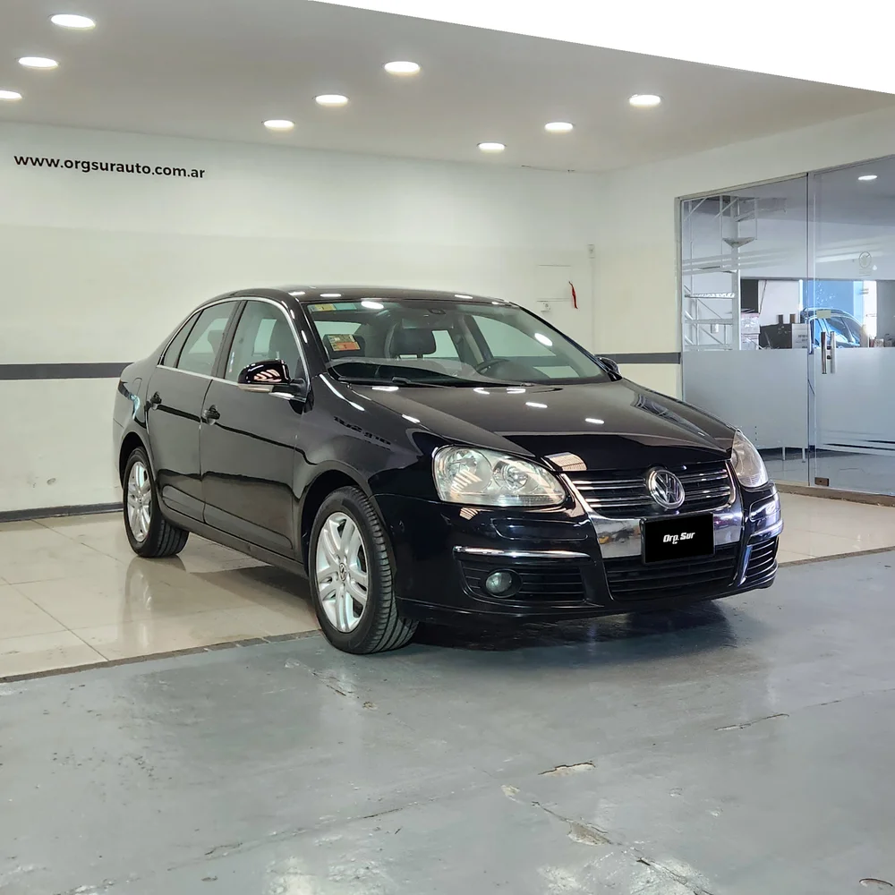 VW Vento 2007 4x2 NAFTA Miniatura 3